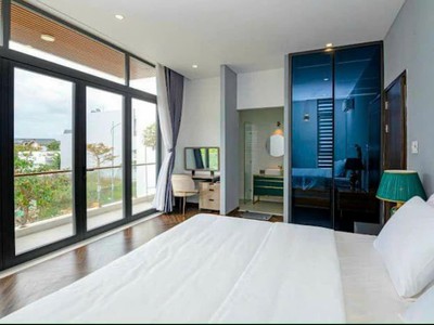 Cần bán gấp biệt thự sân vườn 3 tầng có hồ bơi khu vip eurovillage2 hòa xuân đà nẵng 3
