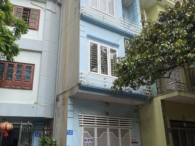 Chính chủ cần cho thuê nhà nguyên căn tại đường Tô Vũ - 193 Văn Cao, Hải An, Hải Phòng. 0