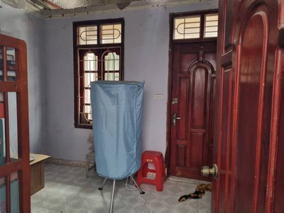 Bán nhà ngõ 281 Trần khát chân diện tích 22m2 tầng 1 tầng 2 27m2 xây 5 tầng mt 3.5 quận hai bà trưng 2