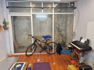 Bán nhà ngõ 281 Trần khát chân diện tích 22m2 tầng 1 tầng 2 27m2 xây 5 tầng mt 3.5 quận hai bà trưng 1
