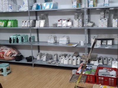 Chính chủ bán nhà mặt phố ngã 3 quỳnh mai hai bà trưng, thuận tiện kinh doanh hoặc cho thuê làm vp 3