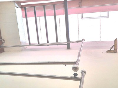 Mình cho thuê căn 89m2 trong CC Phúc Thịnh 341 Cao Đạt P1 Q5: -	1 lầu có 4 căn hô, 2 thang máy 5