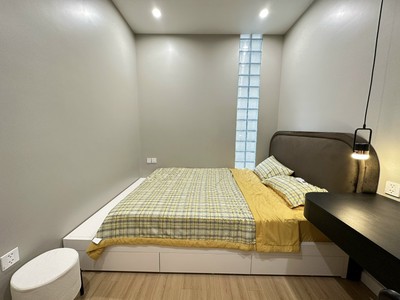 Cho thuê căn hộ vin Marina  Loại 1-2 phòng ngủ  DT: 30m2 - 50m2  Giá thuê: 8tr - 20tr/ tháng 5