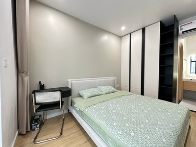 Cho thuê căn hộ vin Marina  Loại 1-2 phòng ngủ  DT: 30m2 - 50m2  Giá thuê: 8tr - 20tr/ tháng 9