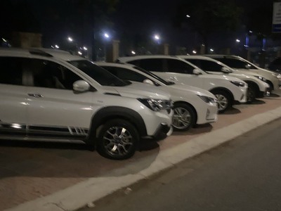 Taxi gia đình. Liên hệ đặt xe 0934827349 0