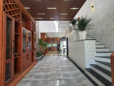Nhà 3 tầng nguyễn sắc kim - mới hoàn thiện - sát đường võ chí công 4