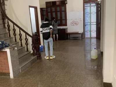 Chính chủ cho thuê nhà riêng tại đường tân khai lĩnh nam, hoàng mai dt53m2x3 tầng giá 6tr/th 1