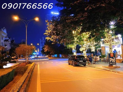 Biệt thự siêu vip, thành phố giao lưu, 189m x 4t, mt 12m, giá hơn 42 tỷ. 0