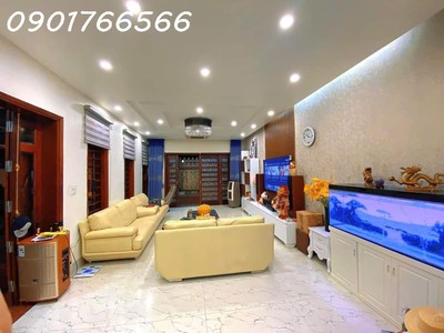Biệt thự siêu vip, thành phố giao lưu, 189m x 4t, mt 12m, giá hơn 42 tỷ. 3