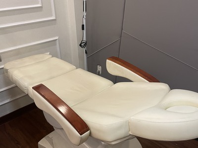 Góc thanh lý thiết bị đồ dùng spa giá rẻ 2