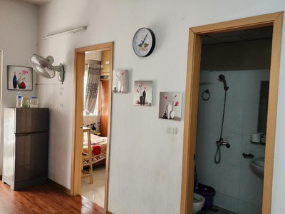 Cần bán căn chung cư góc phụ 2PN, nhà đã có đủ nội thất tại KDT Thanh Hà Mường Thanh 4