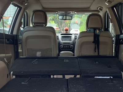 Chính chủ cần bán nhanh xe Sorento đẹp giá siêu ưu đãi cho khách có thiện chí mua xe 4