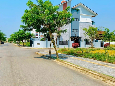 Chính chủ bán lô đất đẹp - giá rẻ KĐT FPT City. Đà nẵng, ngang 6m 0