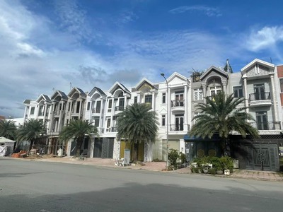 Căn hộ 3PN  Dual Key      tại Quận 9, chỉ 30 nhận nhà, giá CĐT 1