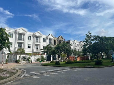 Căn hộ 3PN  Dual Key      tại Quận 9, chỉ 30 nhận nhà, giá CĐT 3