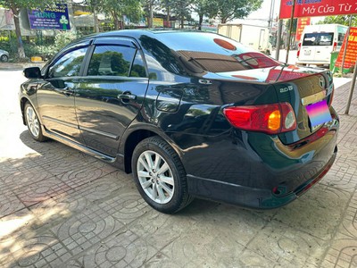 Toyota Corolla Altis 2.0V số tự động giá yêu thương 4