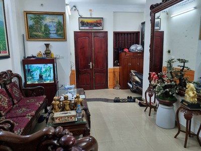 Tôi cần Bán gấp nhà phố Núi Trúc Ba Đình 35m2, 5T, ngõ thông, gần phố, gần rất nhiều tiện ích 1
