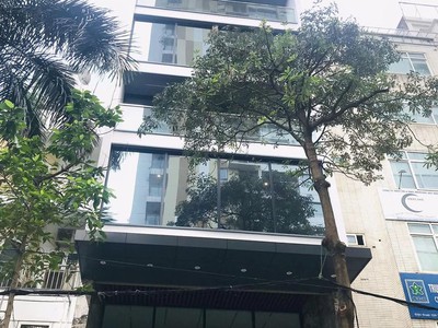 Shop cần nam nữ phụ bán hàng 14