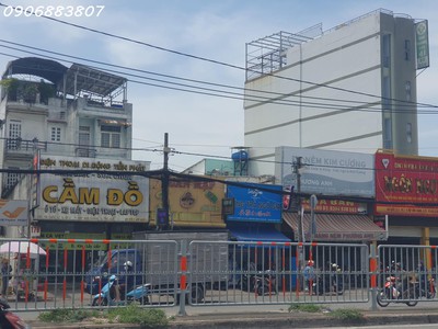 Shop cần nam nữ phụ bán hàng 275
