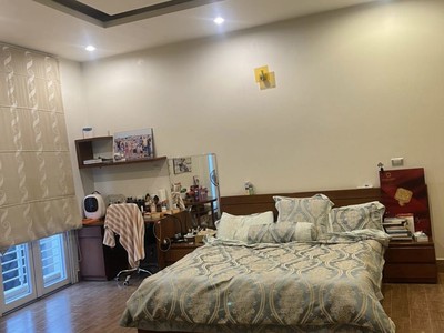 Shop cần nam nữ phụ bán hàng 158