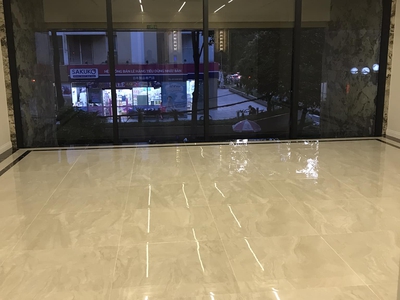 Shop cần nam nữ phụ bán hàng 18