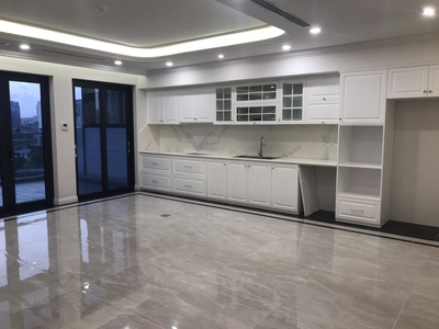 Shop cần nam nữ phụ bán hàng 17