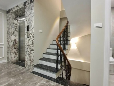 Shop cần nam nữ phụ bán hàng 159