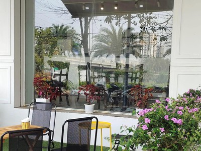 Shop cần nam nữ phụ bán hàng 409