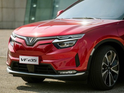 VF8 Tiết kiệm Gấp 3 Lần Xe Xăng 0