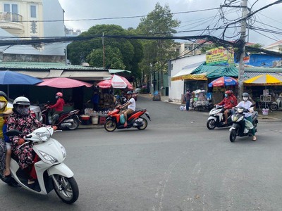 Shop cần nam nữ phụ bán hàng 152