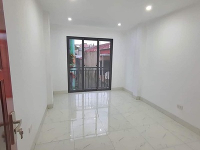 Shop cần nam nữ phụ bán hàng 203