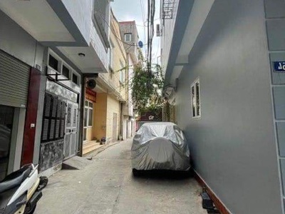 Shop cần nam nữ phụ bán hàng 202