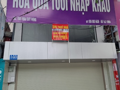 Cho thuê MB kinh doanh chỉ có 1 tầng ở Phố Linh Lang 121m2 vỉ hè rộng 1