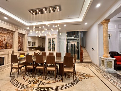 Giảm sốc 3 tỷ bán gấp biệt thự vip kđt việt hưng, lô góc, thang máy,  245m2, nhỉnh 42 tỷ 3