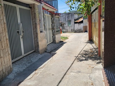 Gấp bán kiệt 5m hoàng văn thái, liên chiểu - ô tô đến cửa - 2 tầng mới tinh 60m2, chỉ 2 tỷ 3 4