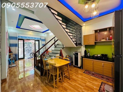 Gấp bán kiệt 5m hoàng văn thái, liên chiểu - ô tô đến cửa - 2 tầng mới tinh 60m2, chỉ 2 tỷ 3 0