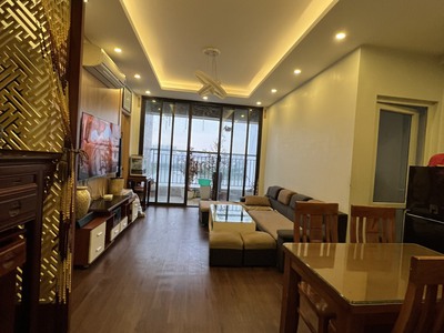 Cần bán căn hộ chung cư 77m  ban công view Hồ full nội thất, tại KĐT Thanh Hà Cienco 5 5