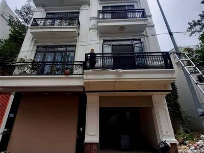 Bán gấp nhà đẹp liền kề cổng đồng la khê 50m2 mt4.2m vỉa hè ô tô tránh kinh doanh đỉnh 2