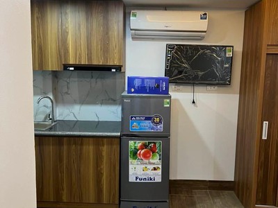 Bán nhà trọ nguyễn đình hoàn, lô góc, thang máy, 85 triệu/tháng, giá 9.5 tỷ 0