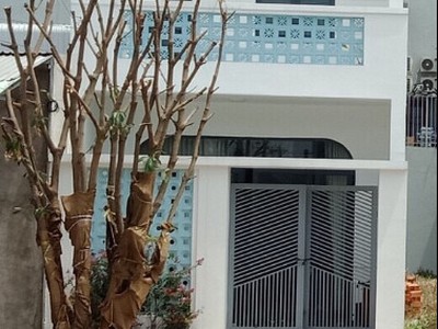 Chính chủ cho thuê căn nhà tại 50 an dương vương -  f9 tp tuy hoà. 0