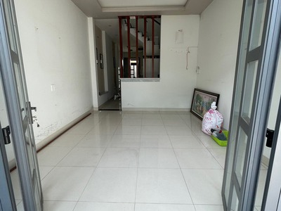 Bán gấp nhà 2 mt trước sau trịnh đình trọng, p.5, quận 11 1