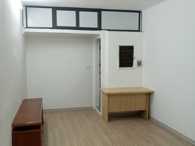 Bán nhà tập thể 1