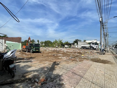 1300m2, SHR, kênh trung ương, đường 6m, VLA giá 5.2 tỷ tl 0