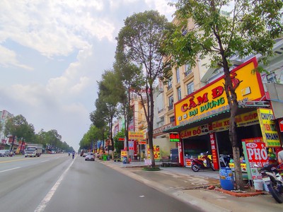 Tôi Chủ Bán Gấp 700m2 T/CƯ 100,Gần Đại Học Thủ Dầu Một Bình Dương, SHR,Đường Nhựa 3