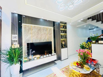 Chung cư rose town 79 ngọc hồi 80 mét 2 ngủ chỉ 2,9 tỷ 1