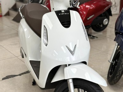 Xe máy điện Vinfast 2