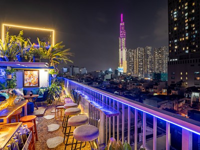 Sang nhượng toà nhà trung tâm bình thạnh, đường d1 và d2 4