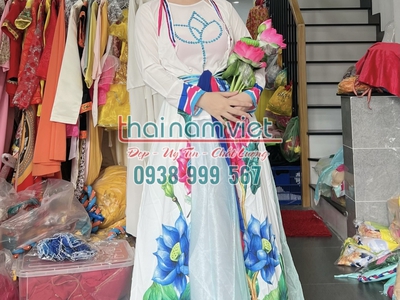Cho thuê trang phục biểu diễn tại TPHCM 19
