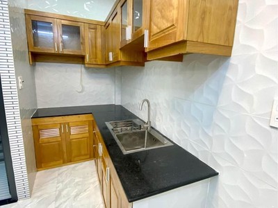 Bán nhà đưc hoà tỉnh lộ 10 520tr 2 phòng ngủ đức hoà hạ, shr, 1 trệt 1 lầu 4