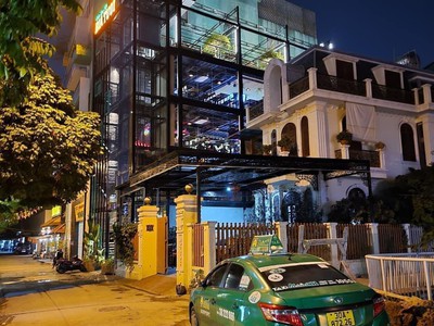 Bán gấp   phân lô tố hữu hà đông ô tô kinh doanh siêu  đỉnh   200 mét mặt tiền 8 mét hơn 20 tỷ 0
